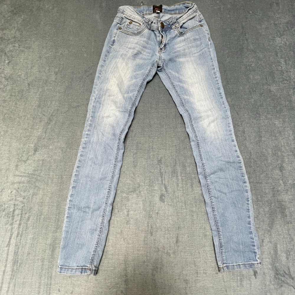 2B Bebe Jeans Womens 25 Blue Denim Skinny Leg Light Wash 5 Pockets Regular Fit